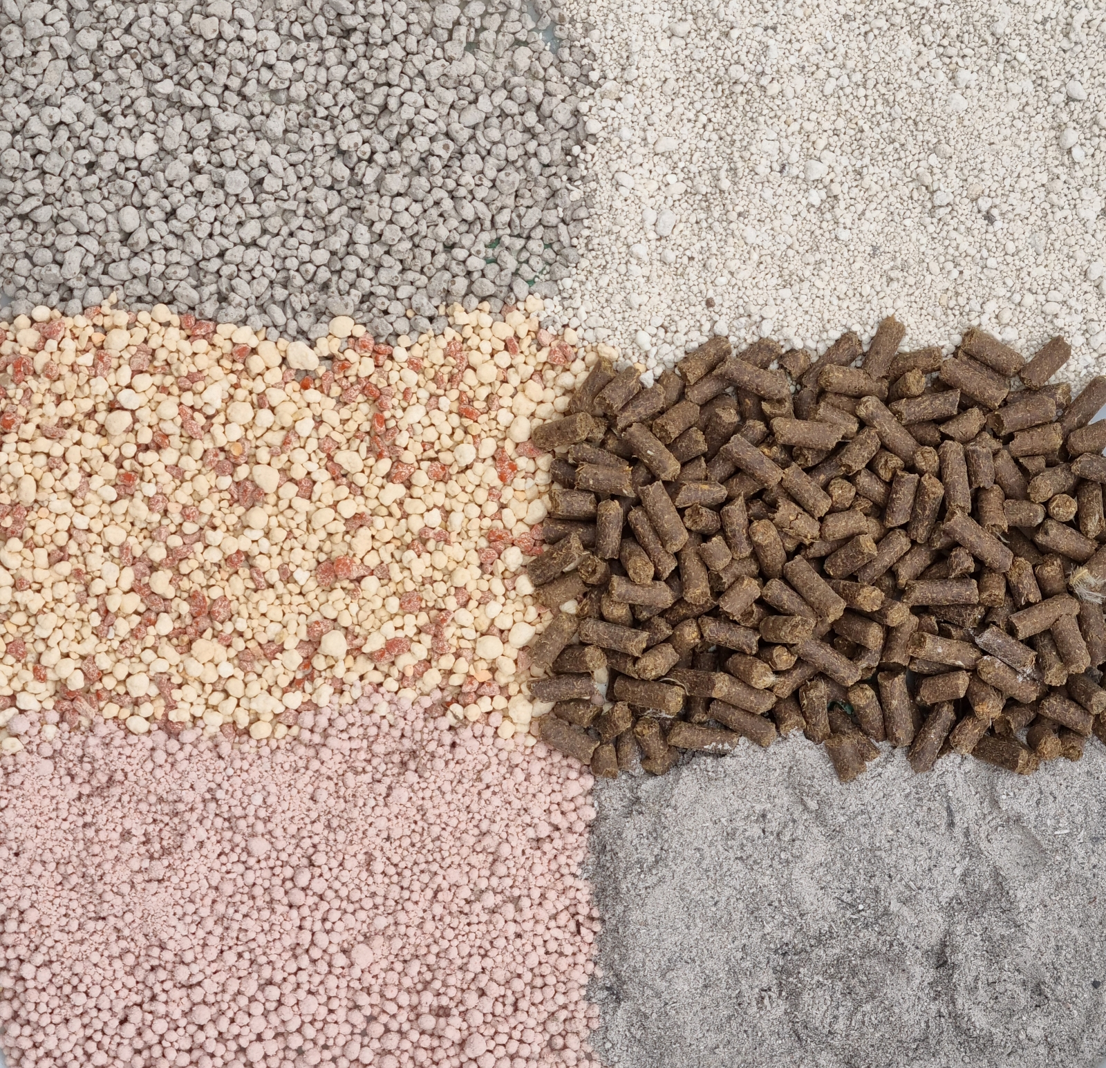 Peat vs. Plastic-Coated Fertilizer: What Stays in Your Soil?